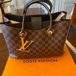 Louis Vuitton 2020 Damier Ebene LV Riverside Tote